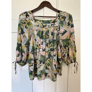 Lauren Conrad Women's Medium Top Flowy, Flowers, Cottagecore